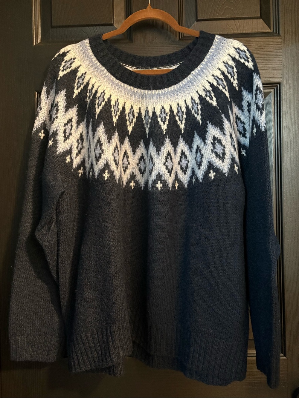 Old Navy Navy & White Nordic Yoke Pullover Sweater